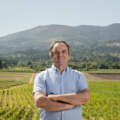 Anselmo Mendes reforça portfólio com o primeiro rosé da marca